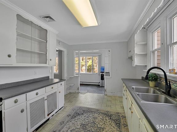 5th image of 14 Scovill Road #A