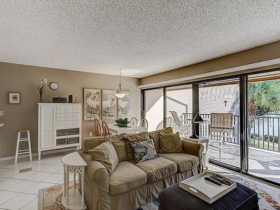 2nd image of 1800 Cove Ii Pl #2-234
