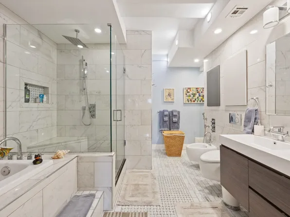 1 Greene Street image 9 of 23