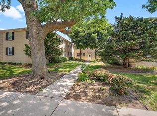 3464 N Dousman St APT D, Milwaukee, WI