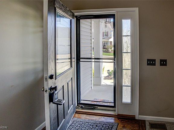5th image of 3173 Blackburn Ln
