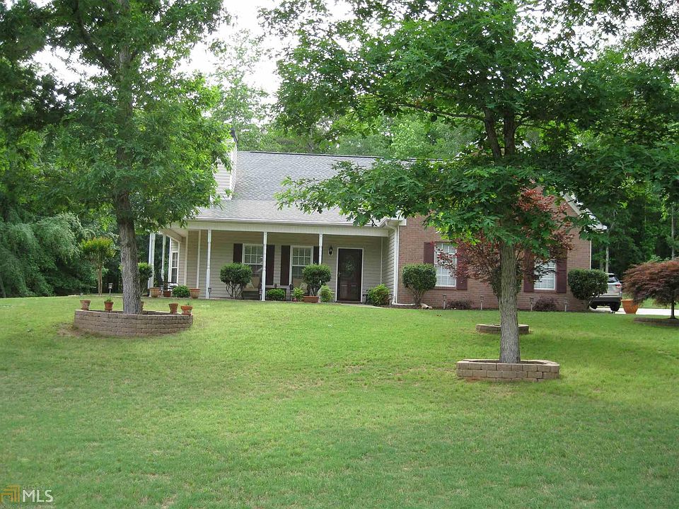 1st image of 119 Rainwater Ct