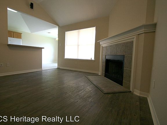4th image of 1013 Windmeadows Dr