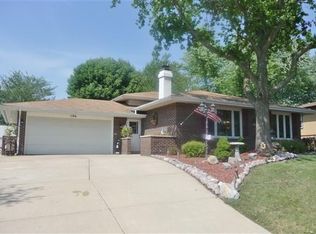 1196 Winter Haven Ln, Crown Point, IN 46307