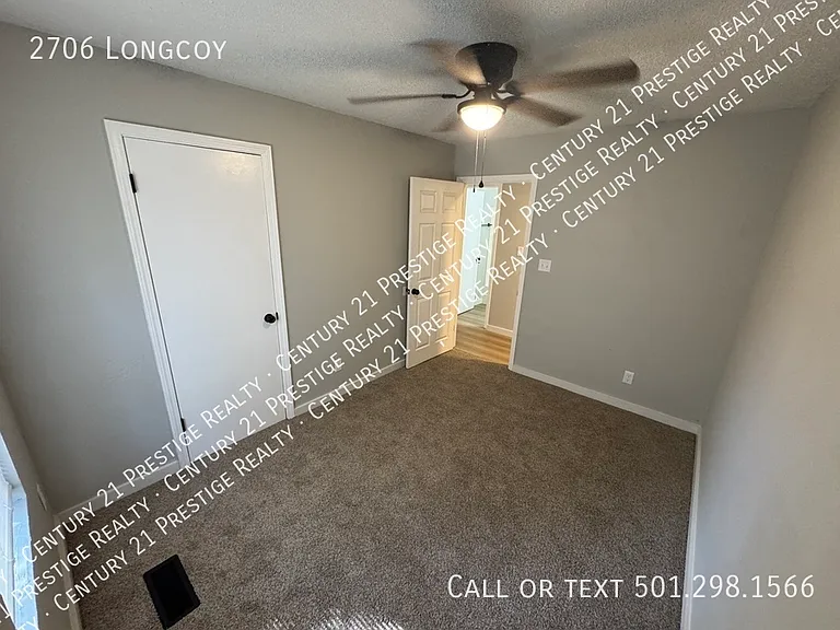 2706 Longcoy St — Photo 8