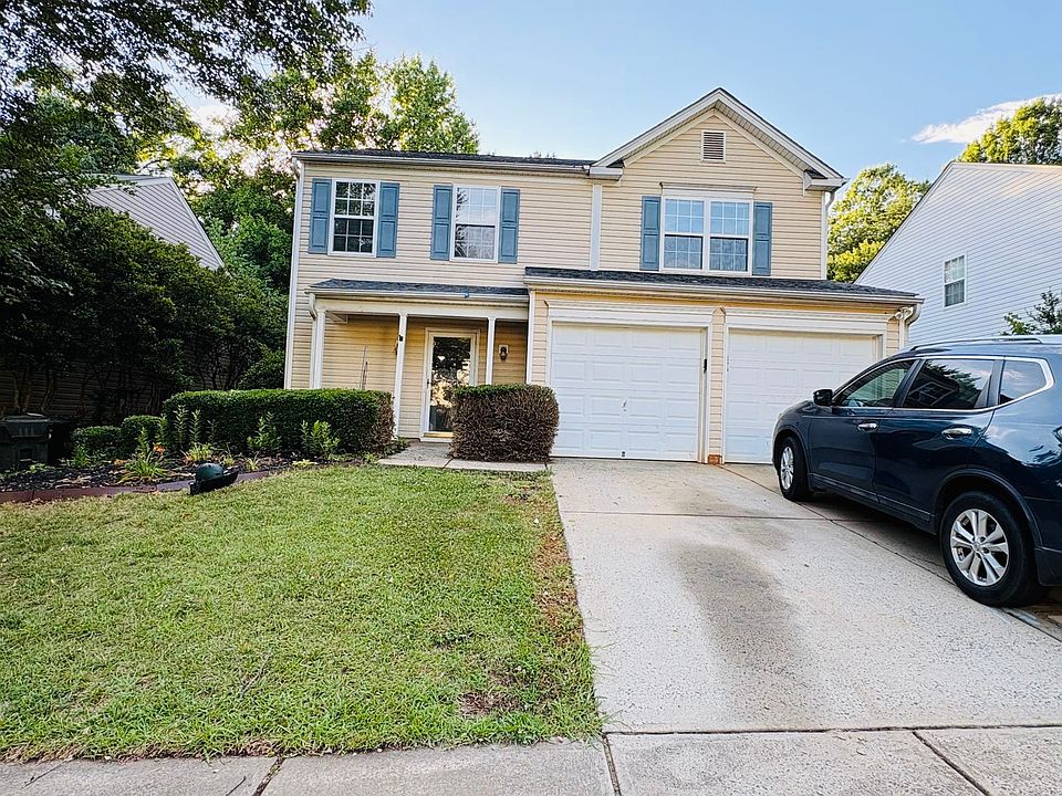 1st image of 10304 Haddington Dr NW