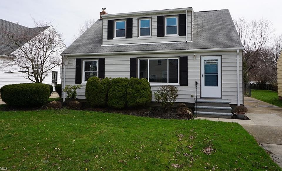 1st image of 5735 E 139th St