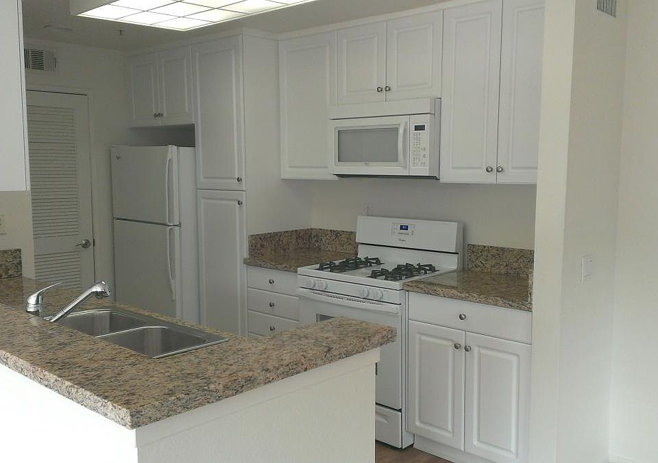 1st image of 602 Sonoma Aisle