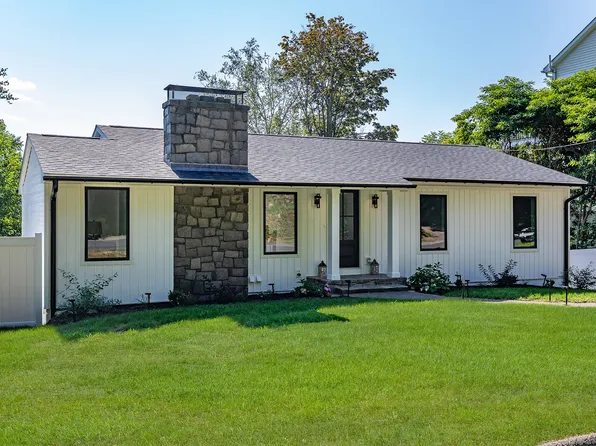 26 Twilight Lane, Brookfield, CT 06804