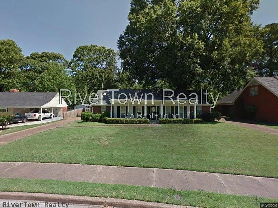 1306 Hester Rd