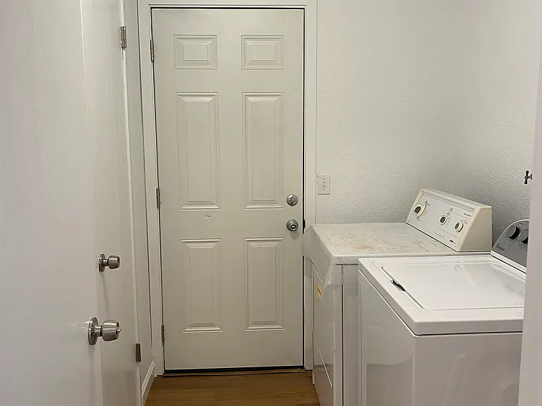 143 La Mancha Dr — Photo 20