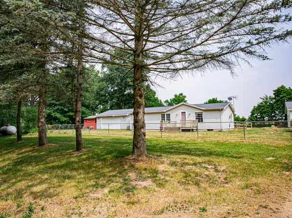 1395 115th Ave, Martin, MI 49070
