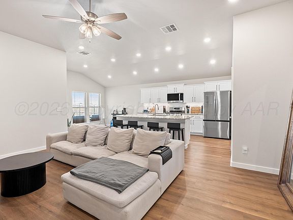 3rd image of 7500 Castleman Rd