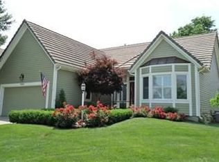 12200 Sagamore Rd, Leawood, KS 66209