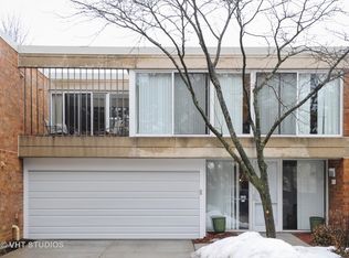 188 Wellington Rd, Northbrook, IL 60062