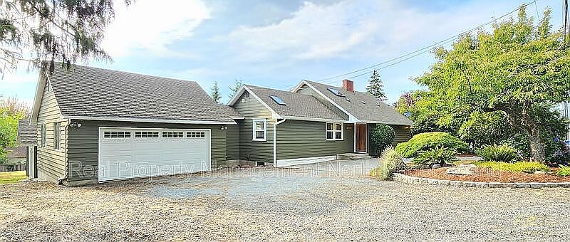 1st image of 4612 67th Ave NE