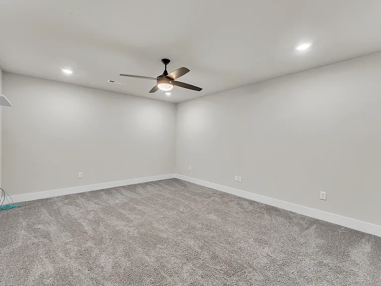 4202 Plumley Ave — Photo 28