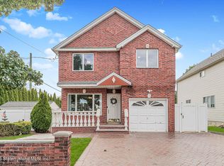 440 Harold Ave, Staten Island, NY 10312