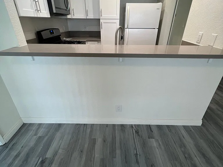 10916 Ashton Ave #101 — Photo 3