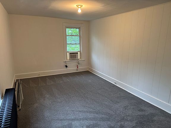 5th image of 280 Walnut St APT 3