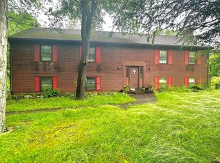 18 Rose Ln, Stonington, CT 06378