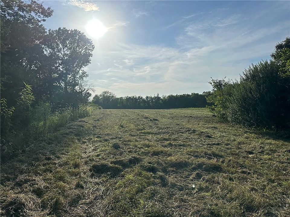 1st image of S Deer Run Rd