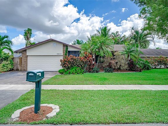 2nd image of 4610 NW 93rd Ave