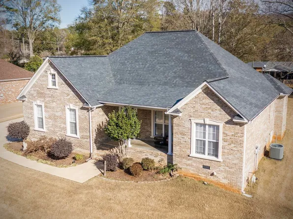 403 6th Ave NE, Jacksonville, AL 36265