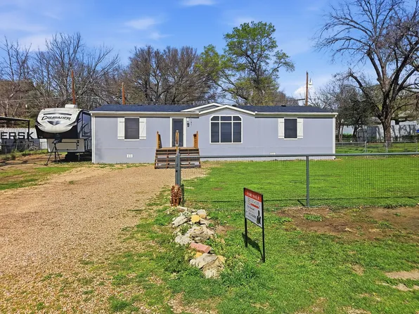 4909 Mesa Ct, Weatherford, TX 76087