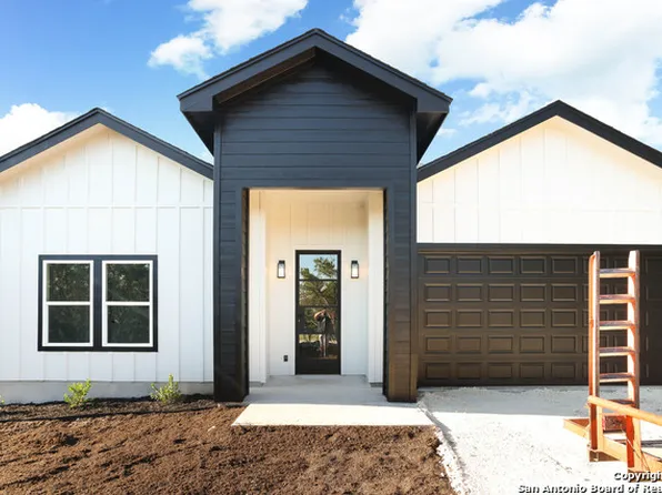 936 Park Road 31, Spring Branch, TX 78070
