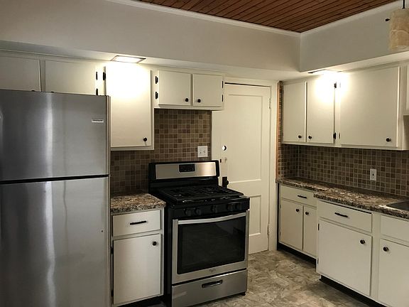 69 Chili Terrace Kitchen