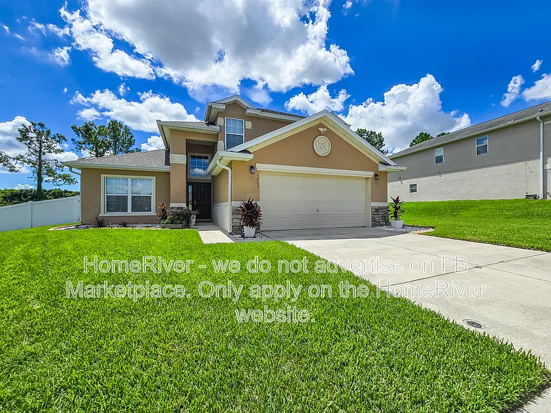 5002 SW 58th Pl