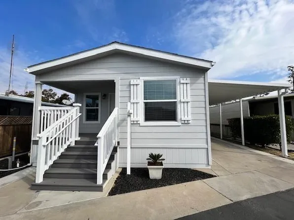 1650 Villa Ave Space 5, Clovis, CA 93612