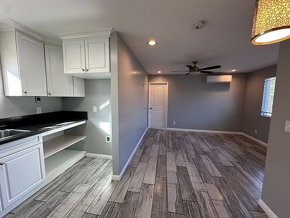 2nd image of 9429 1/2 E Ives St