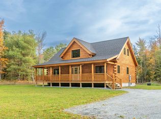 155 Fieldstone Dr, North Haverhill, NH 03774