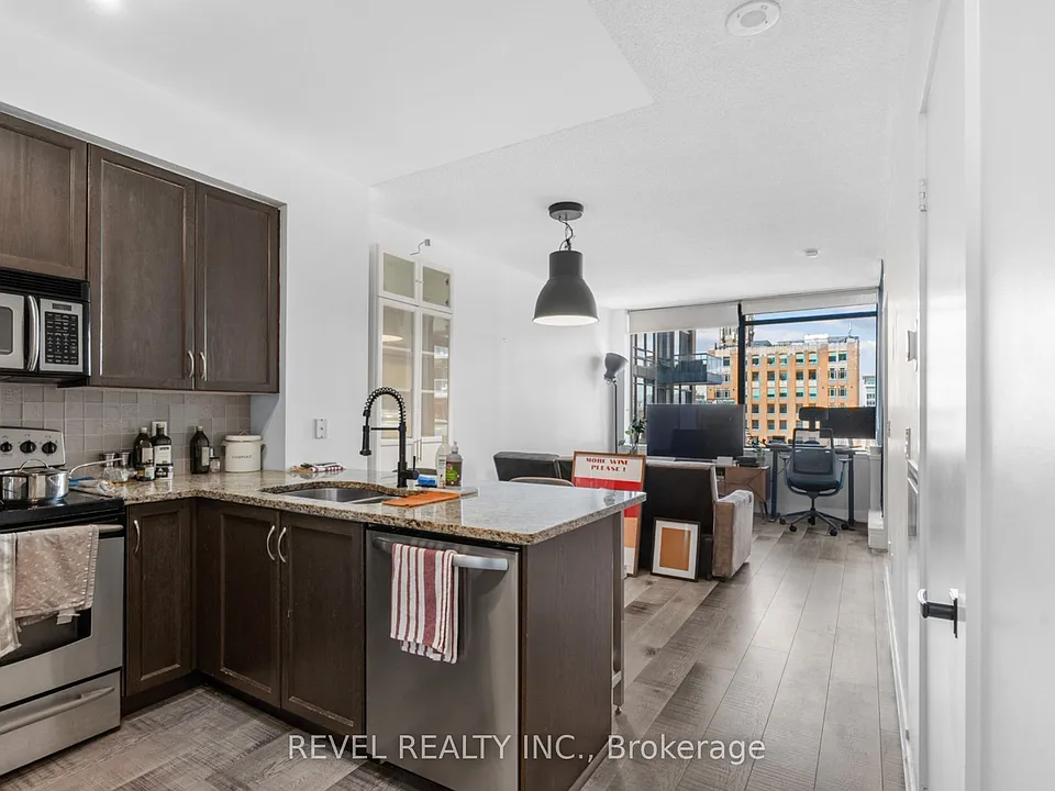 438 King St W #1119