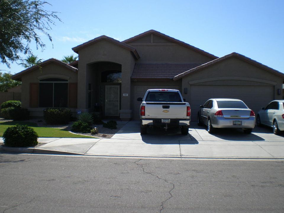 1st image of 787 N 168th Ave