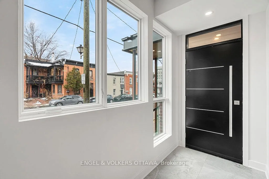 3 bed, $3,950 — Photo 3