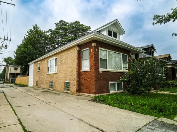 8717 S Bishop St, Chicago, IL 60620