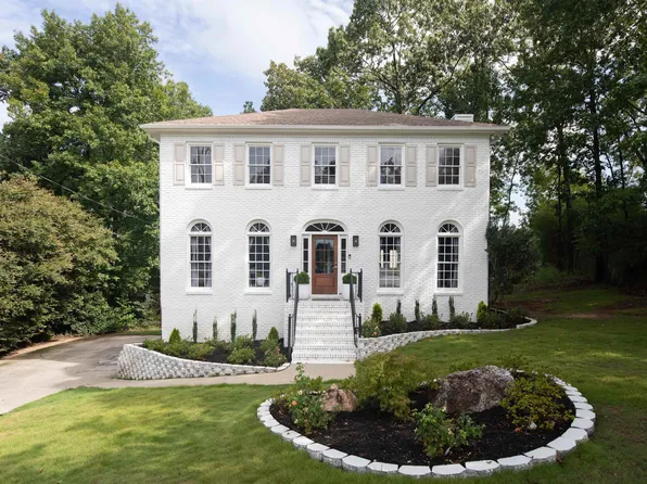 1704 High Gold Cir, Helena, AL 35080