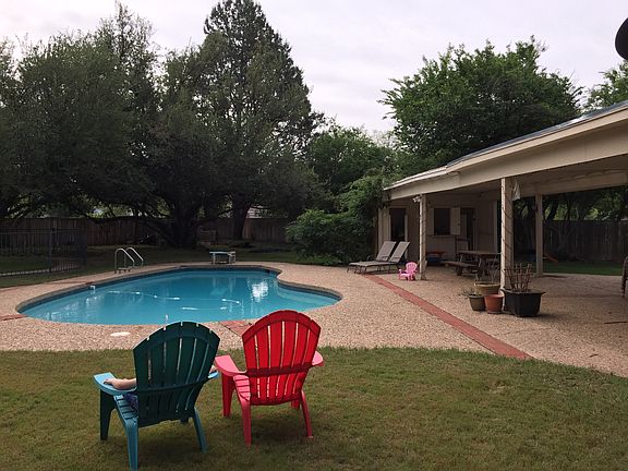 5th image of 1201 Cedar Crest Dr