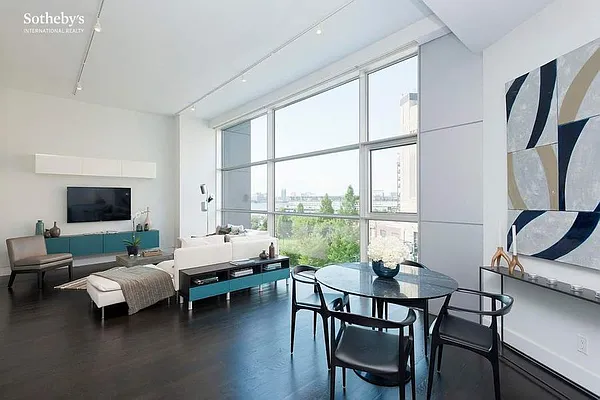 Rented by Sotheby's International Realty | media 8