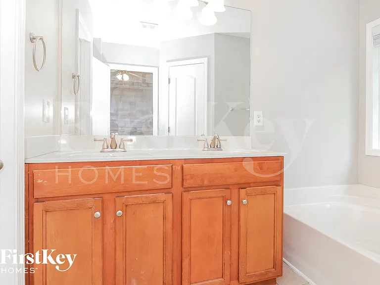 123 Sorghum Ct — Photo 11
