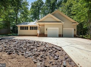 4621 Lakeview Pkwy, Locust Grove, VA 22508