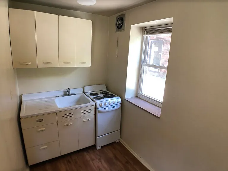 115 Mount Lebanon Blvd #1 — Photo 4