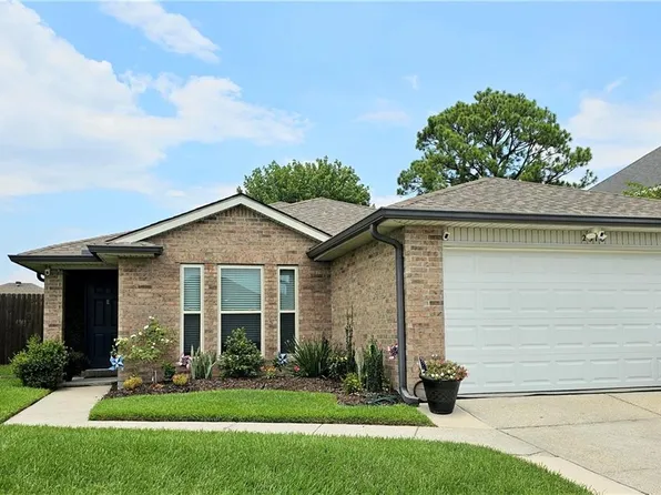2316 Brighton Pl, Harvey, LA 70058