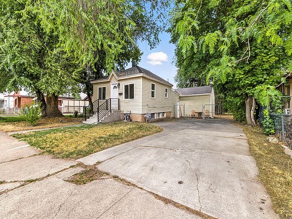 2nd image of 1424 Jefferson Ave