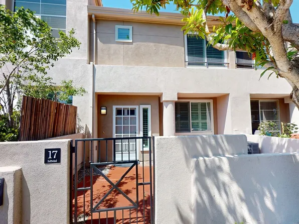 17 Softwind, Aliso Viejo, CA 92656
