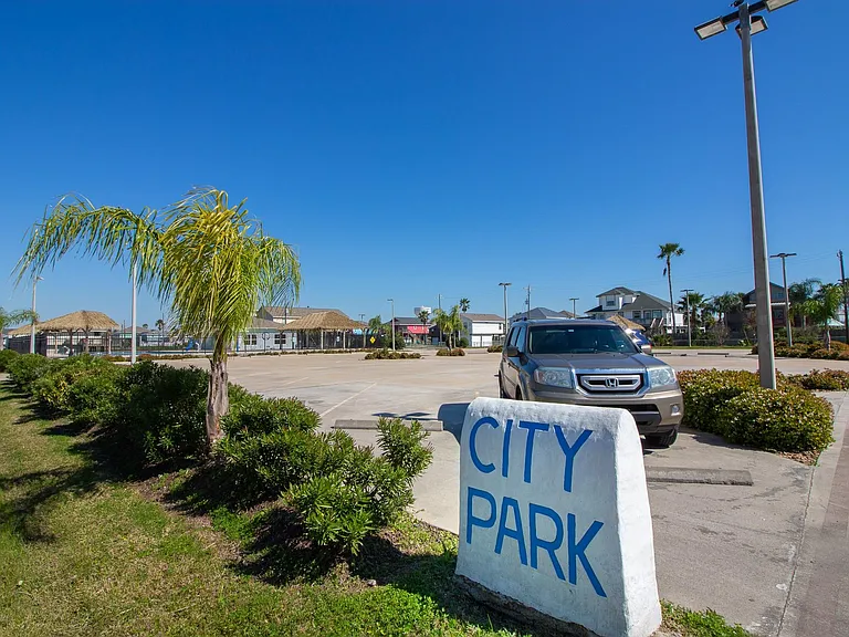 16634 Jamaica Beach Rd — Photo 43