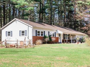 4 Evergreen Ter, Ballston Lake, NY 12019